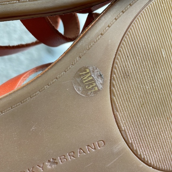Lucky Brand Leather Strappy Sandals EUC - Picture 8 of 11